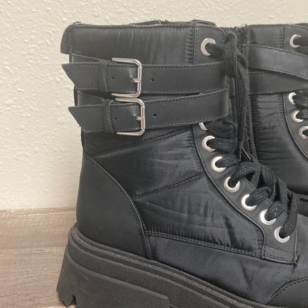 Zara Women’s Black Ankle Boots low heel black zipper Sz 8 - Picture 3 of 13